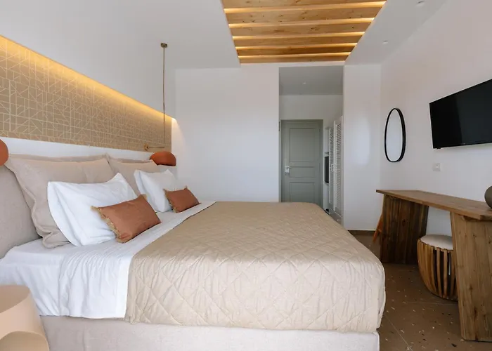 Pnoi 4* لوغاراس