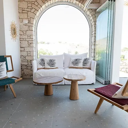 Otel Pnoi 4*