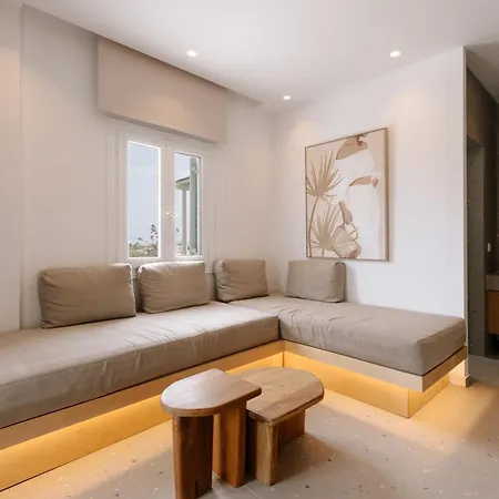 Otel Pnoi 4*