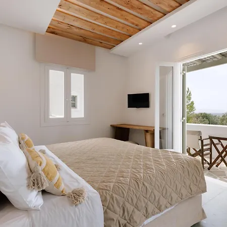 Pnoi Otel 4*